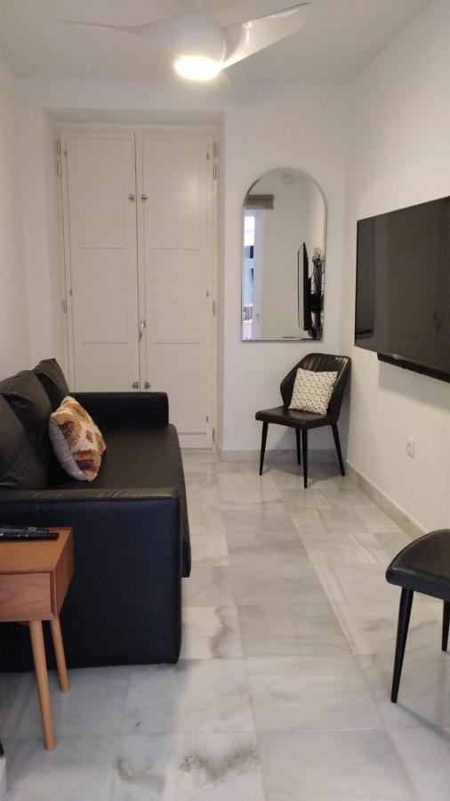 Casa Del Toro Apartment เซบีญา ภายนอก รูปภาพ